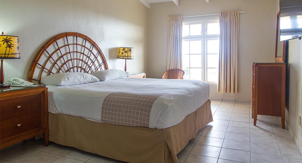La Quinta Beach Resort Palm Beach Bagian luar foto